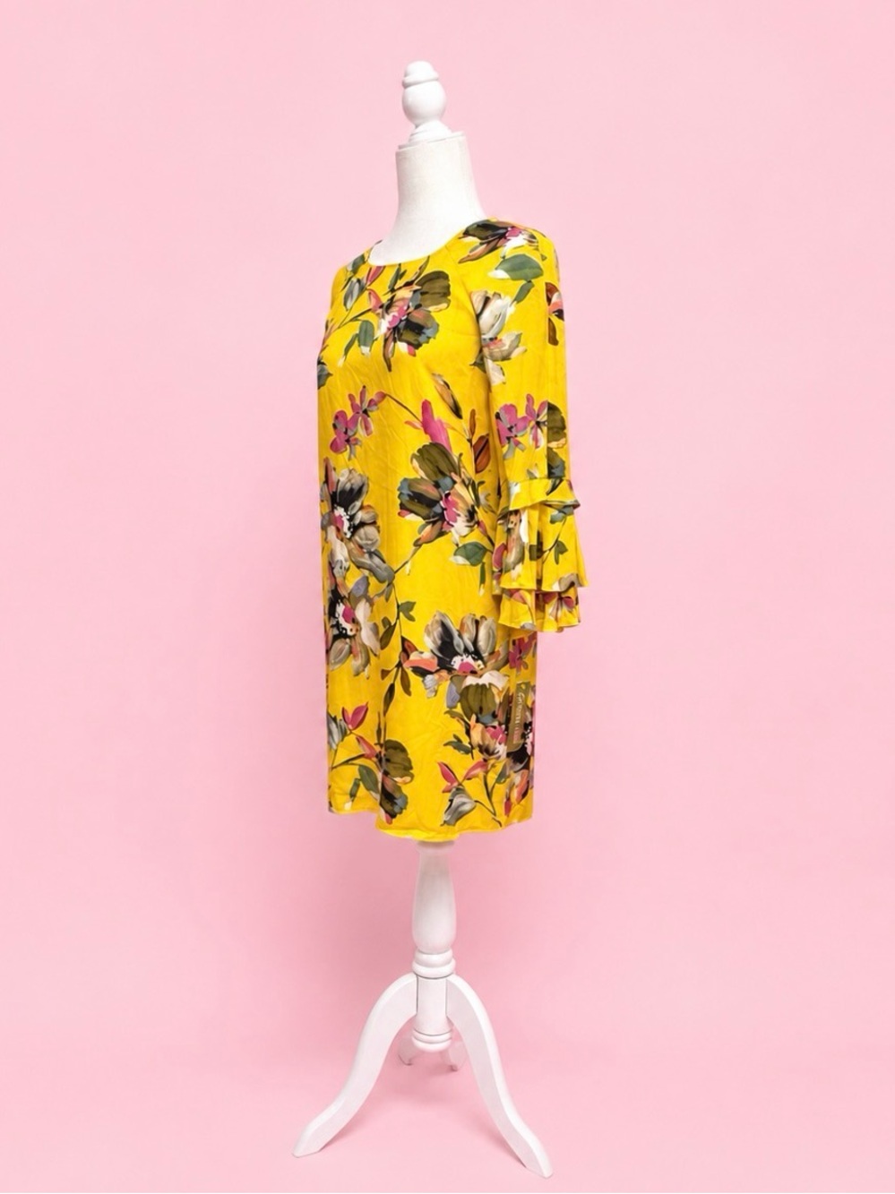 Gianni Bini Women’s Yellow Floral Dress - Picture 6 of 8